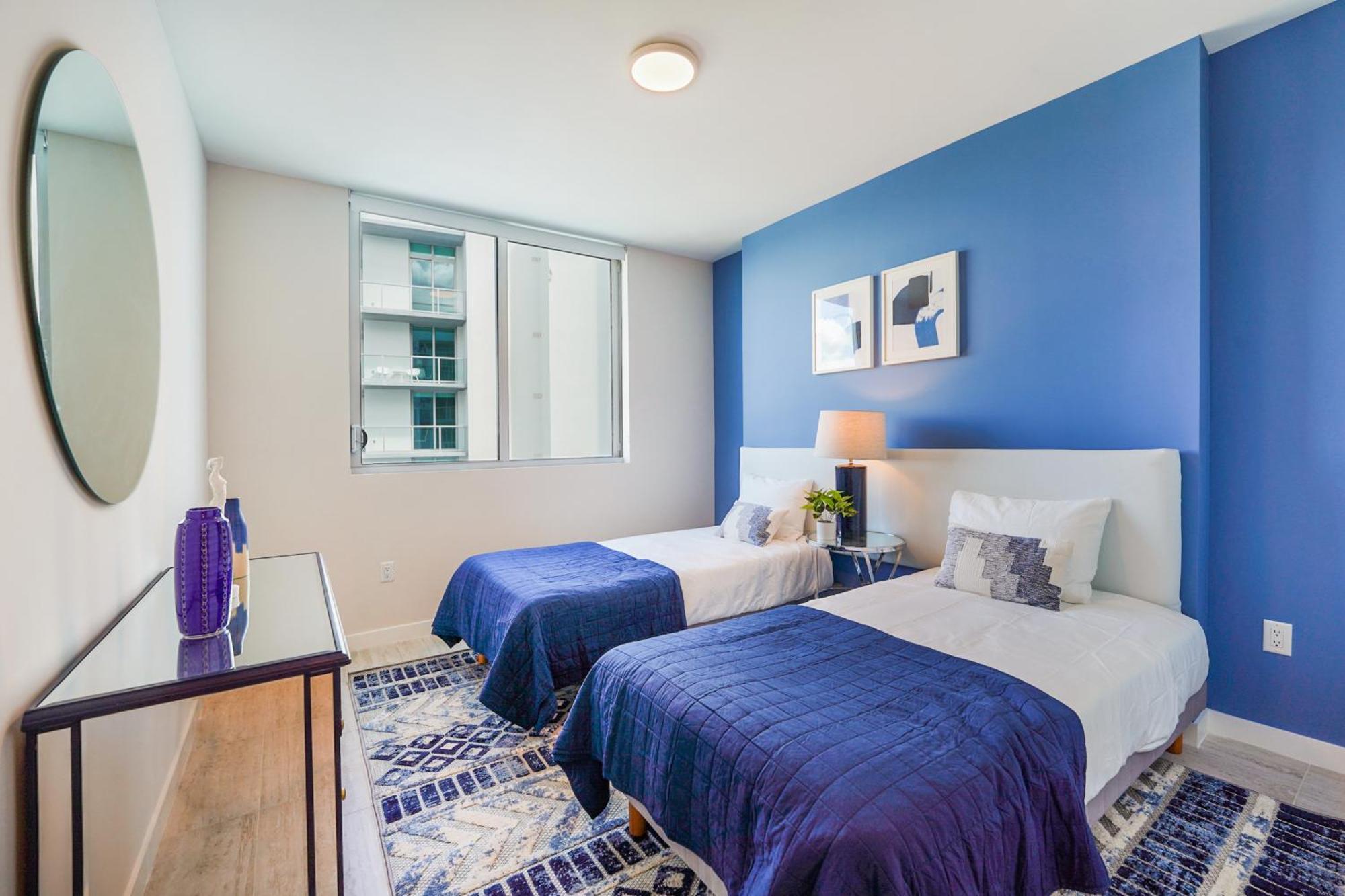 Quadro Residences By Ionica Miami Room photo